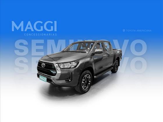 TOYOTA HILUX 2.8 D-4D TURBO DIESEL CD SRV 4X4 AUTOMÁTICO TOYOTA HILUX 2.8 D-4D TURBO DIESEL CD SRV 4X4 AUTOMÁTICO